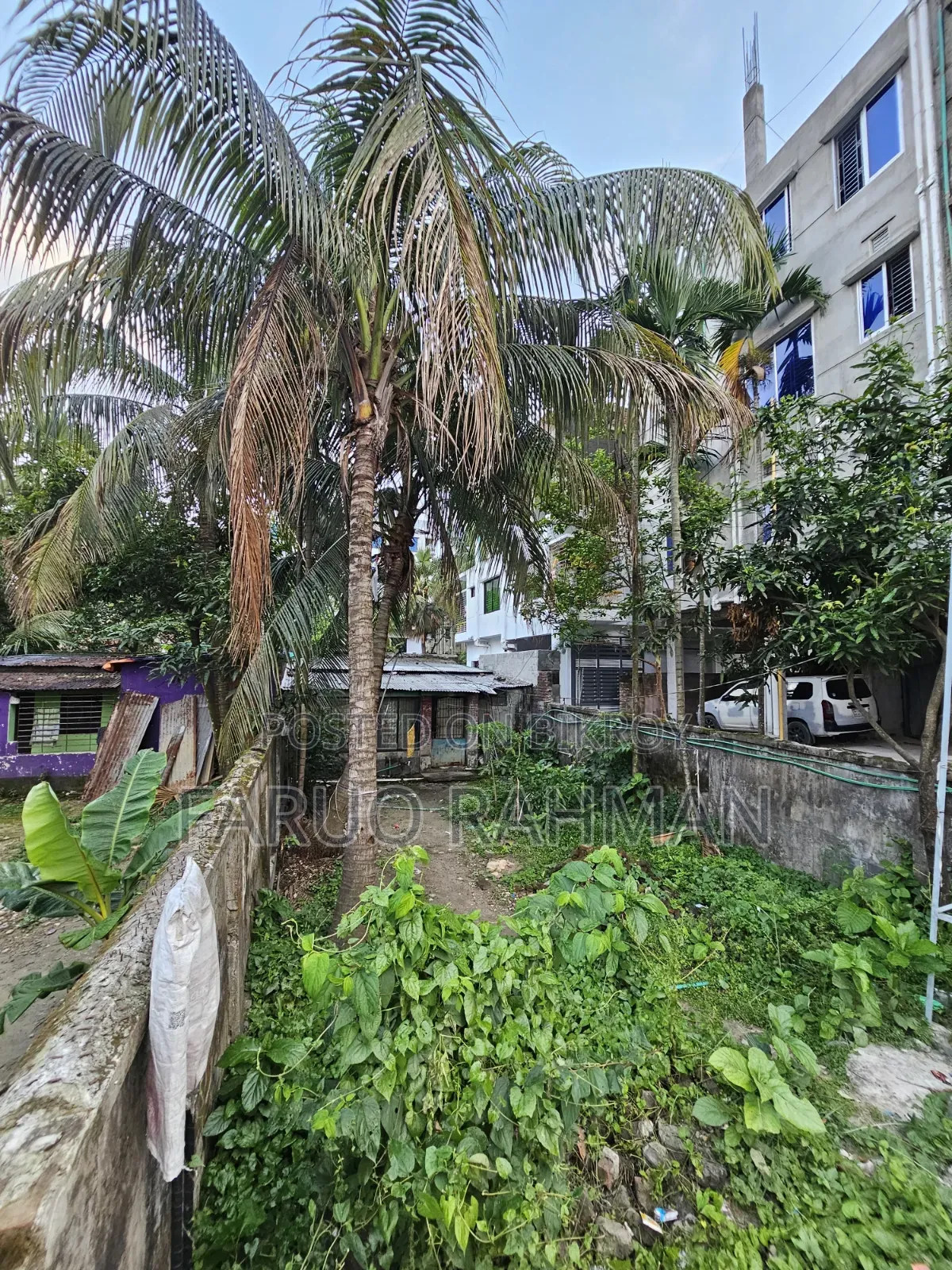 উত্তরখানে মেইন রাস্তার সাথে আড়াই কাঠার রেডি প্লট বিক্রি!