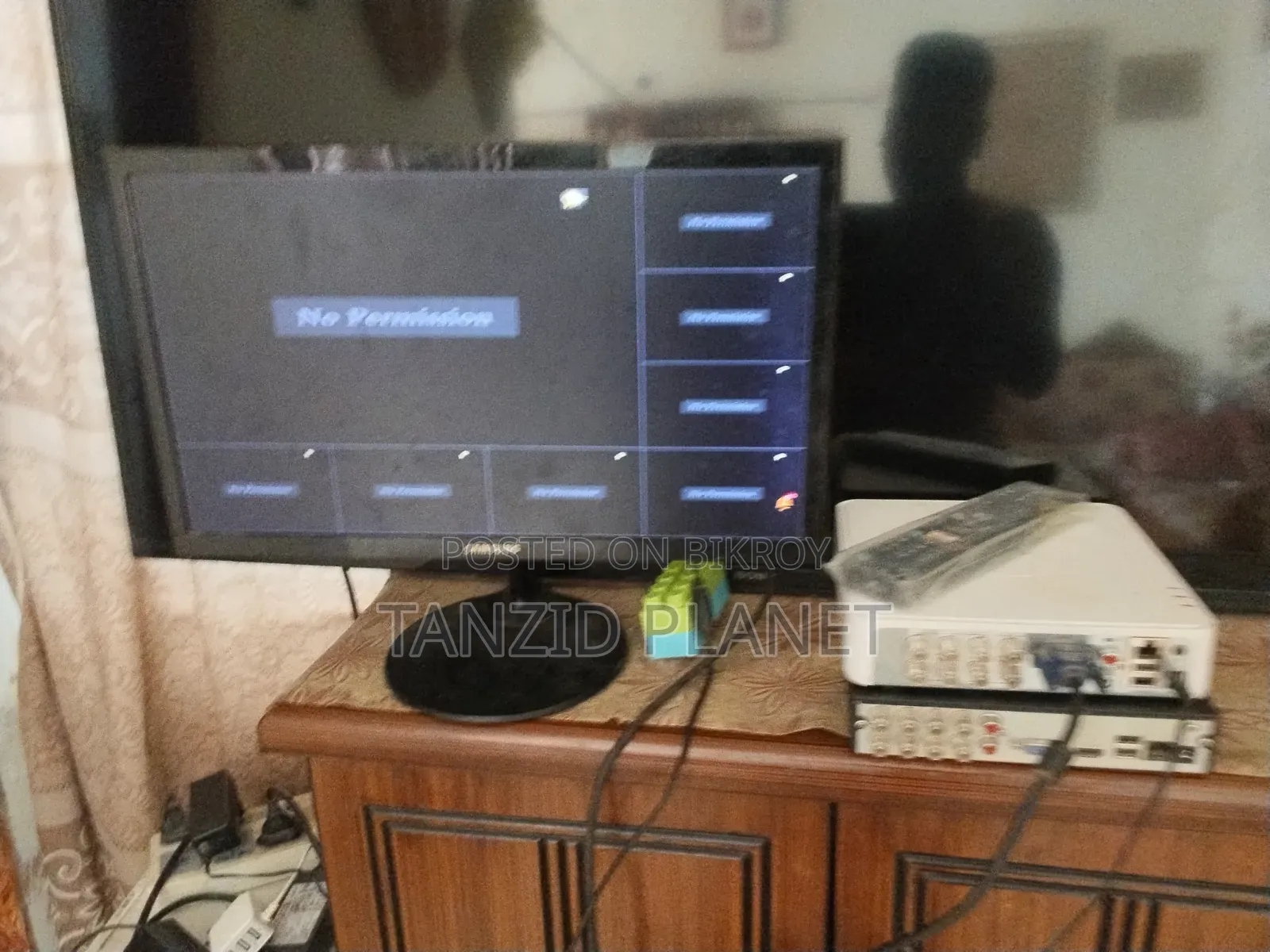 Monitor Very Good Monitor