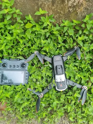 ড্রোন Js93p