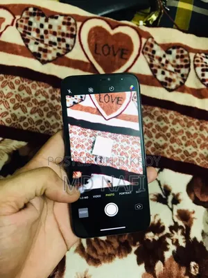 Apple iPhone X 64 GB Black