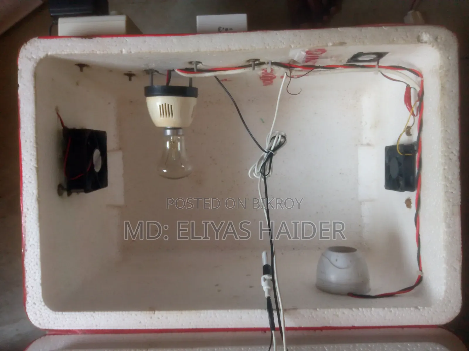 Egg Hatching Machine / Incubator