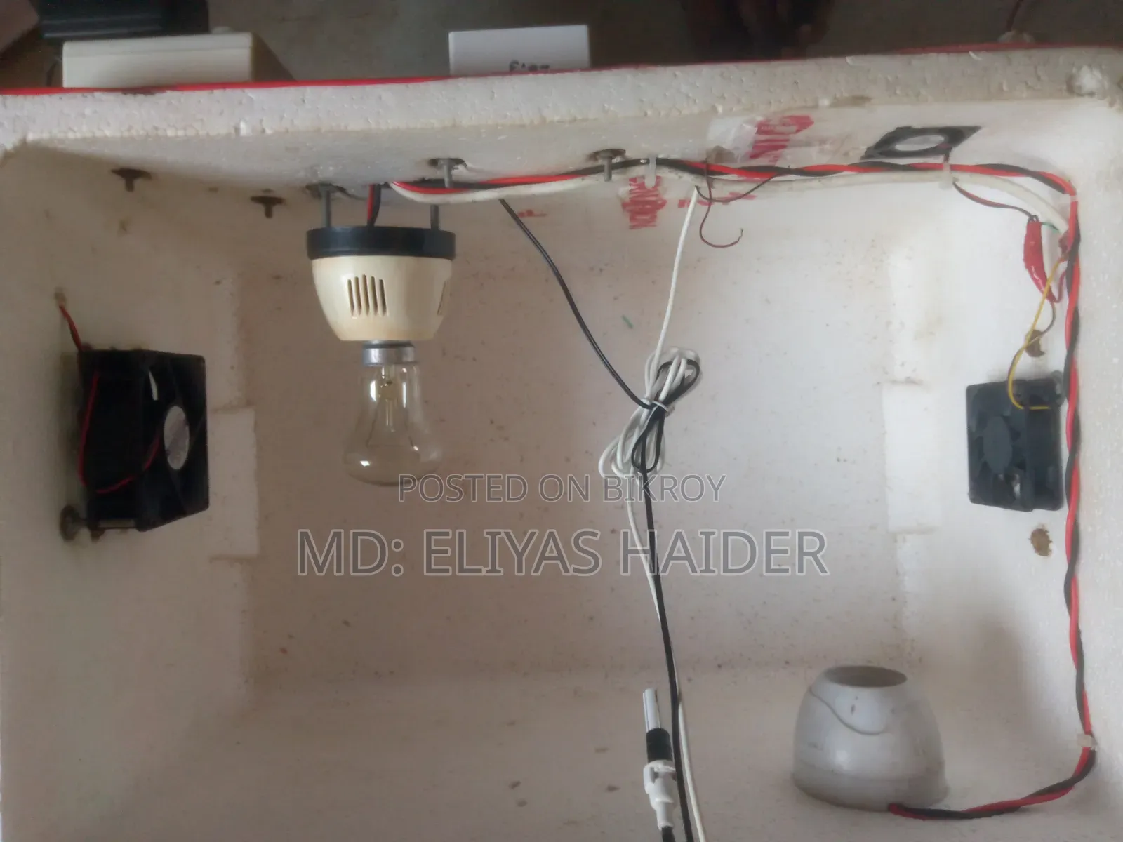 Egg Hatching Machine / Incubator