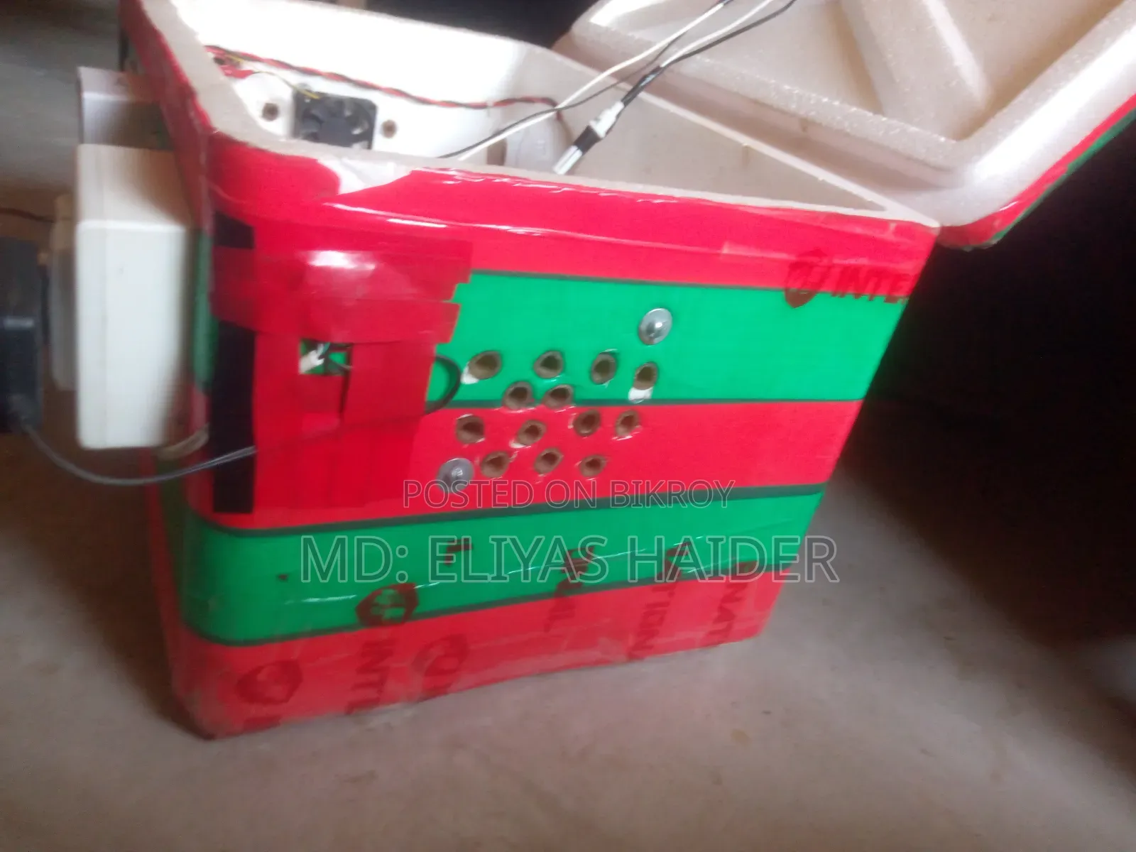 Egg Hatching Machine / Incubator
