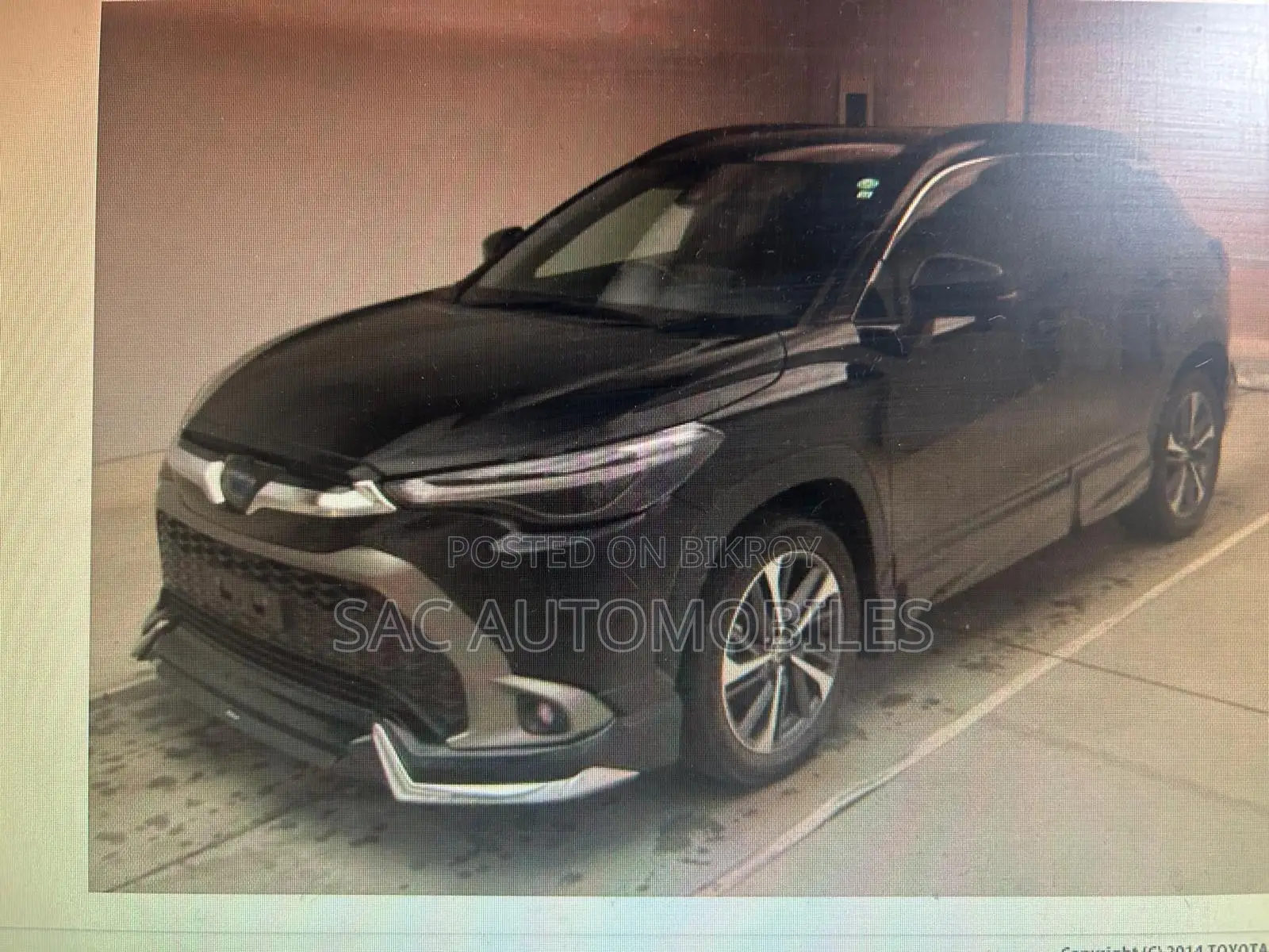 Toyota Corolla Cross 1.8 Hybrid All-Wheel Drive 2022 Black