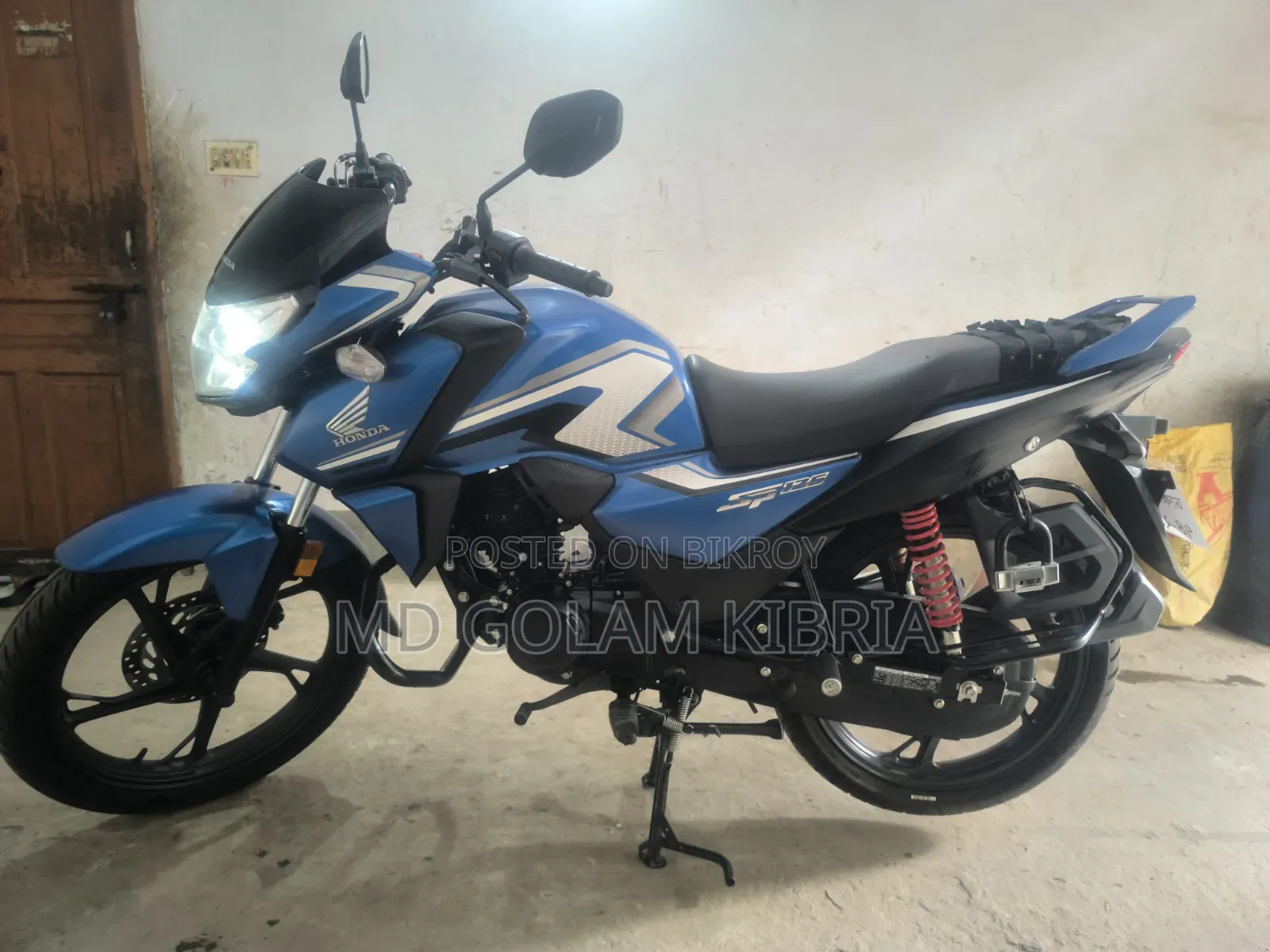 Honda 2025 Blue
