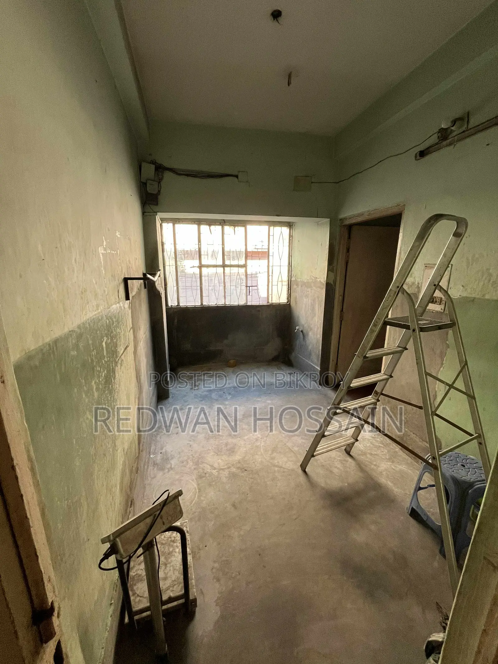 Restaurant Rent 2nd Floor