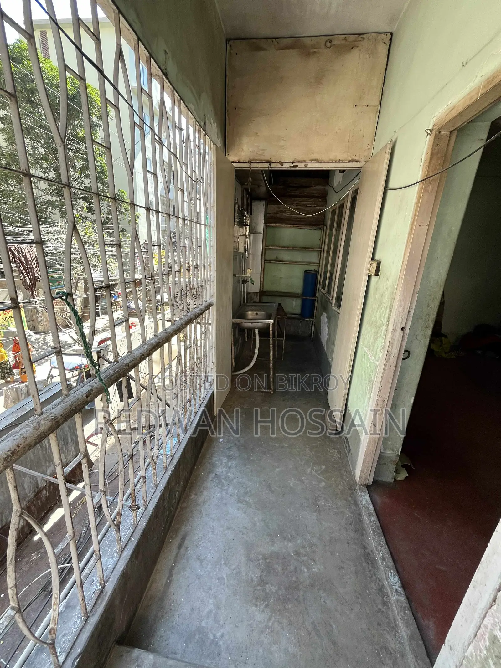Restaurant Rent 2nd Floor