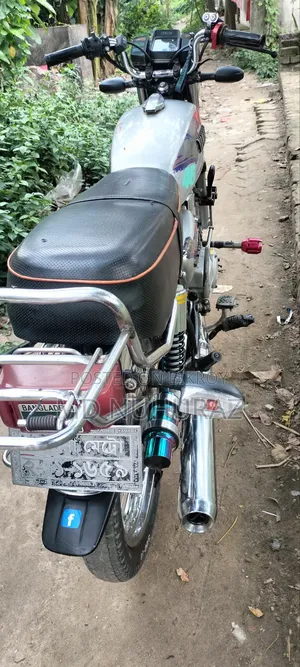Yamaha 1998 White
