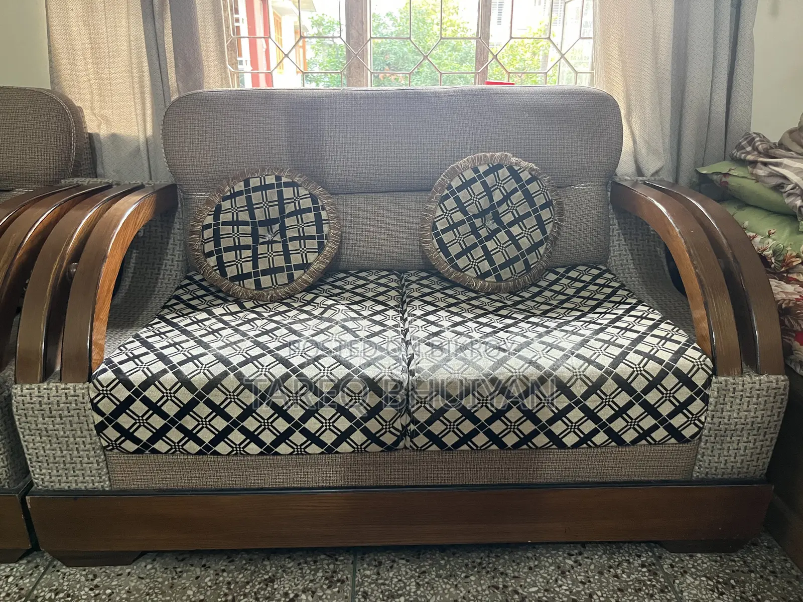 5 Seater Sofa