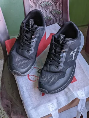 Bata Power Xlite. Size 42