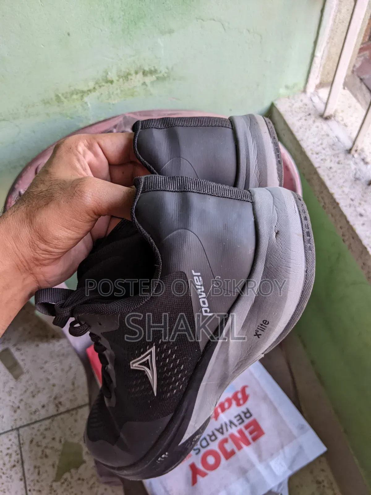 Bata Power Xlite. Size 42