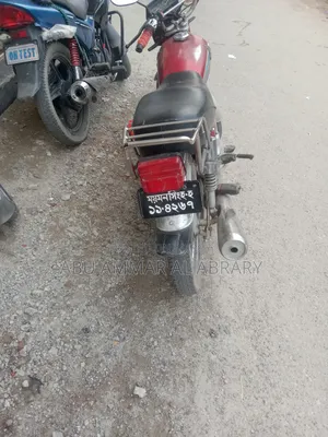 Honda 2006 Red