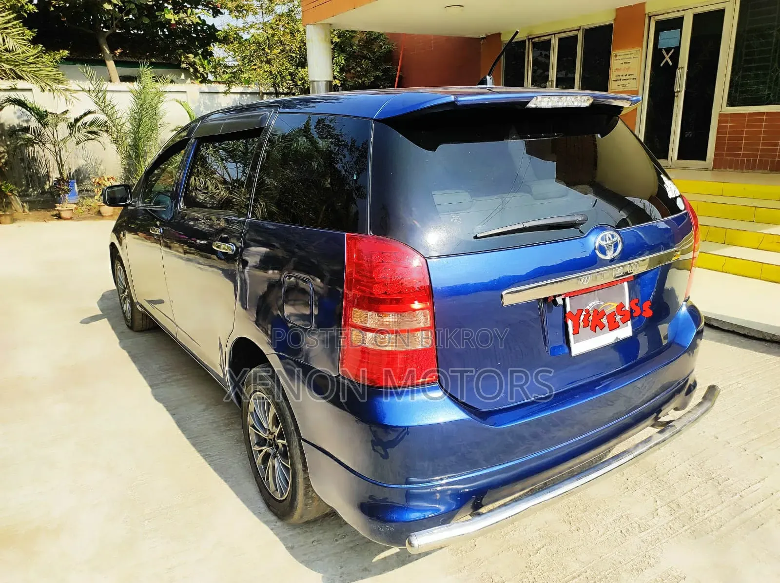 Toyota Wish 2004 Blue