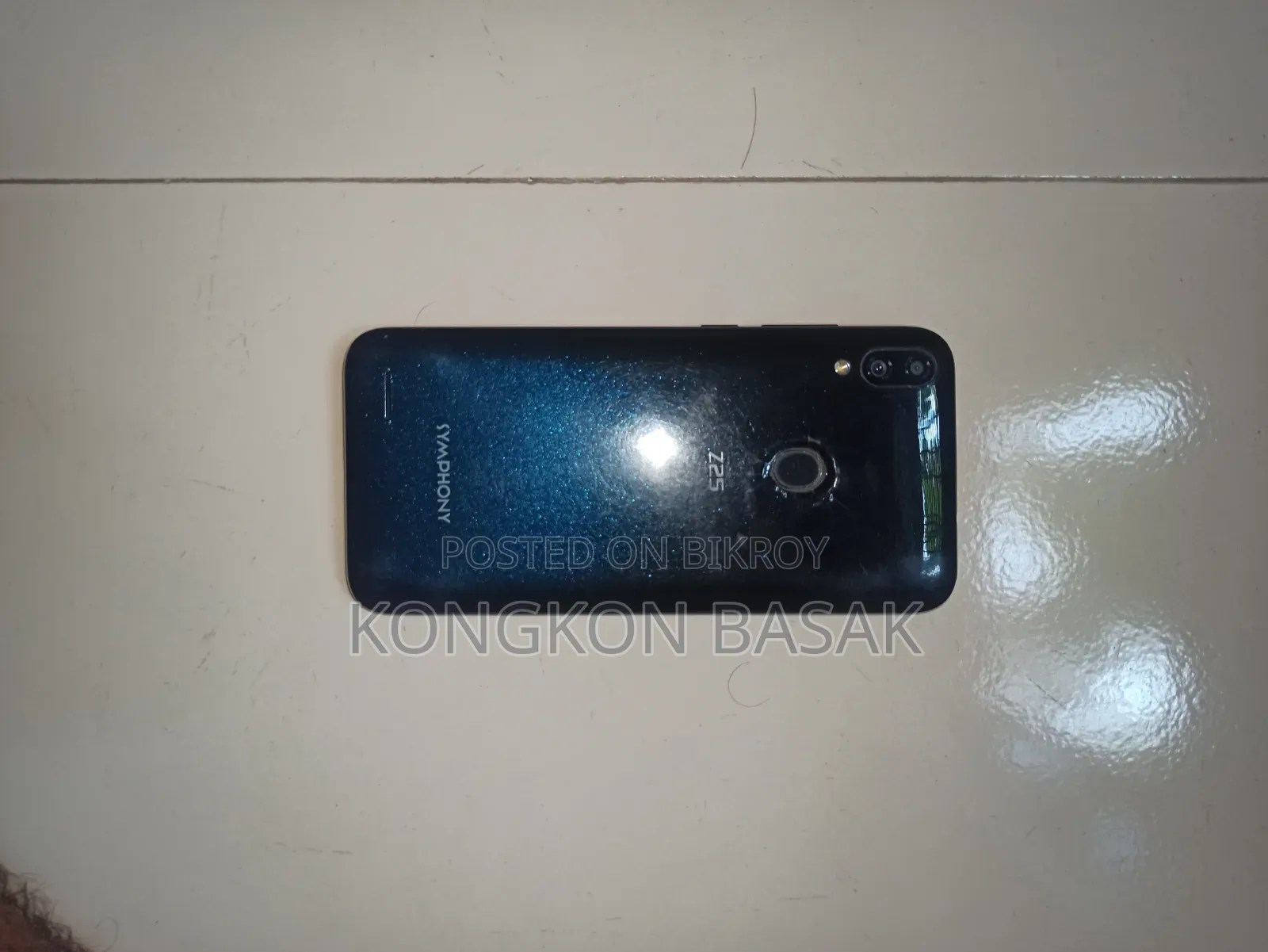 Symphony Z25 32 GB Black