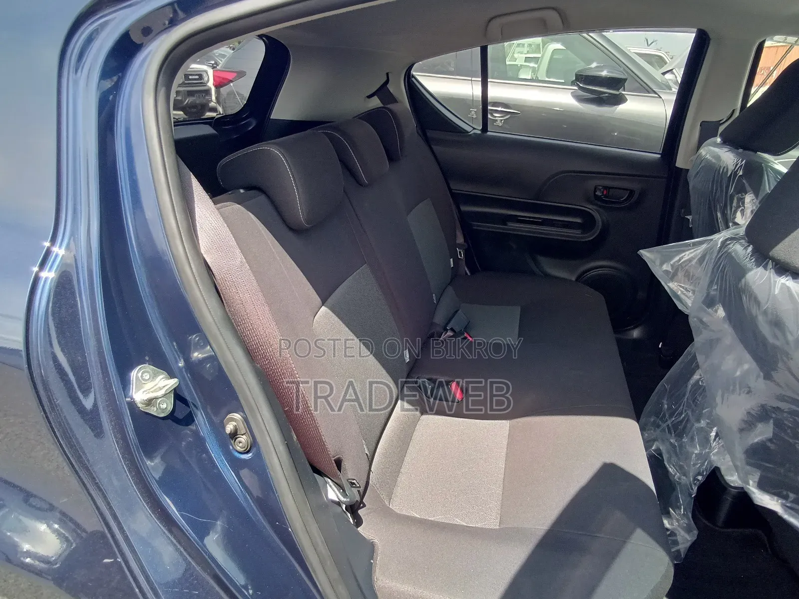 Toyota Aqua 2021 Blue
