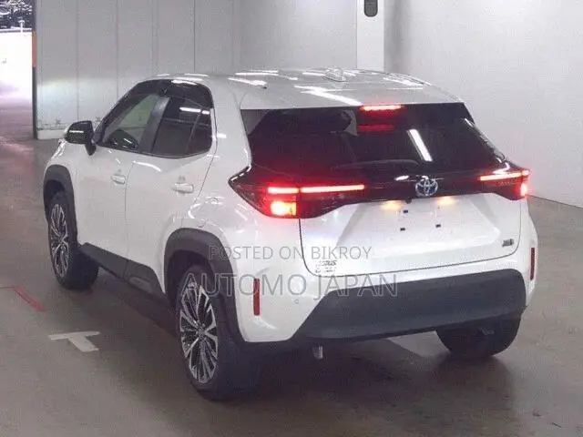 Toyota Yaris Cross 2021 Pearl
