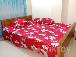 5/7 Feet Wooden Bed Big Size