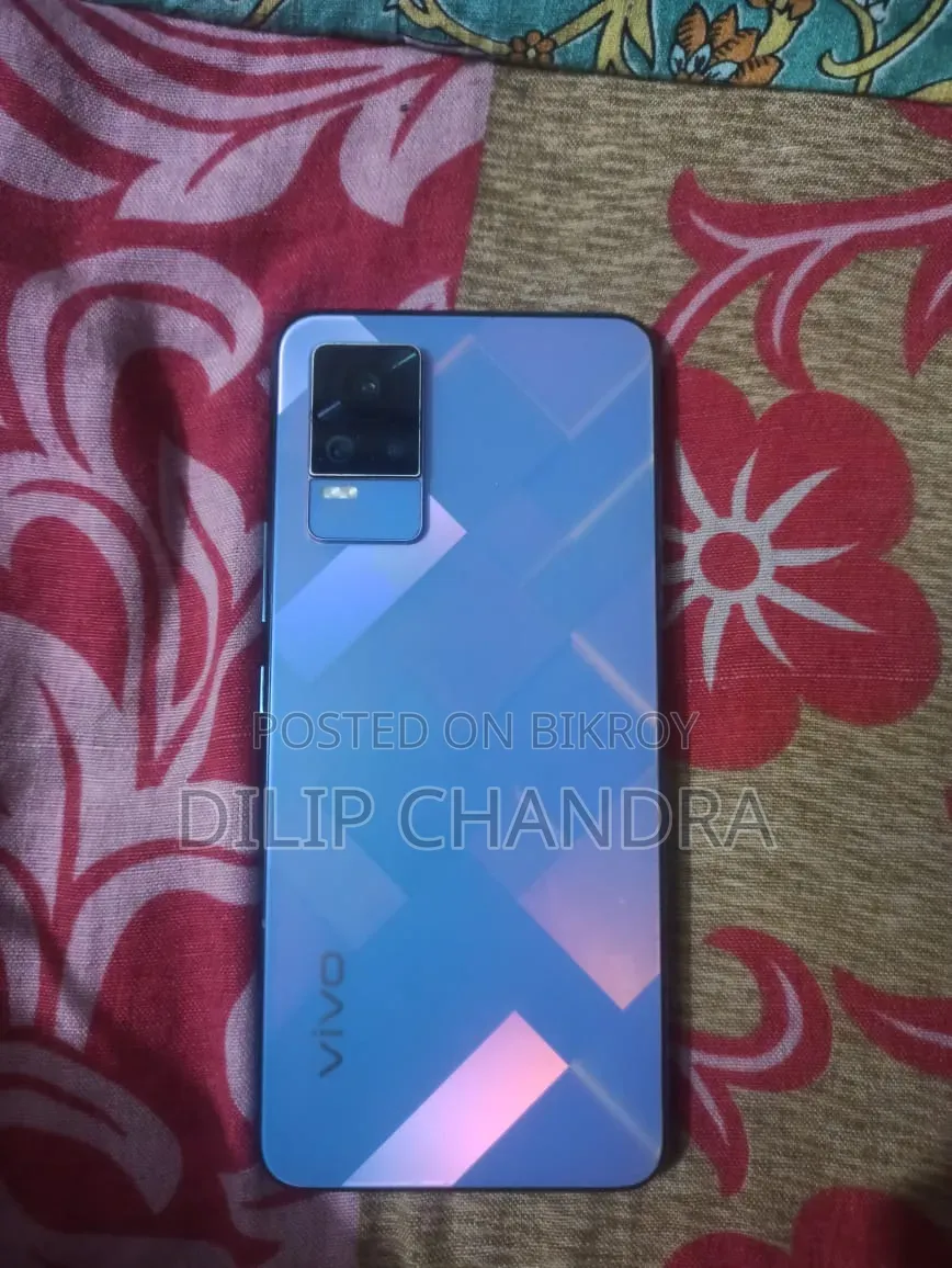 Vivo V21e 128 GB