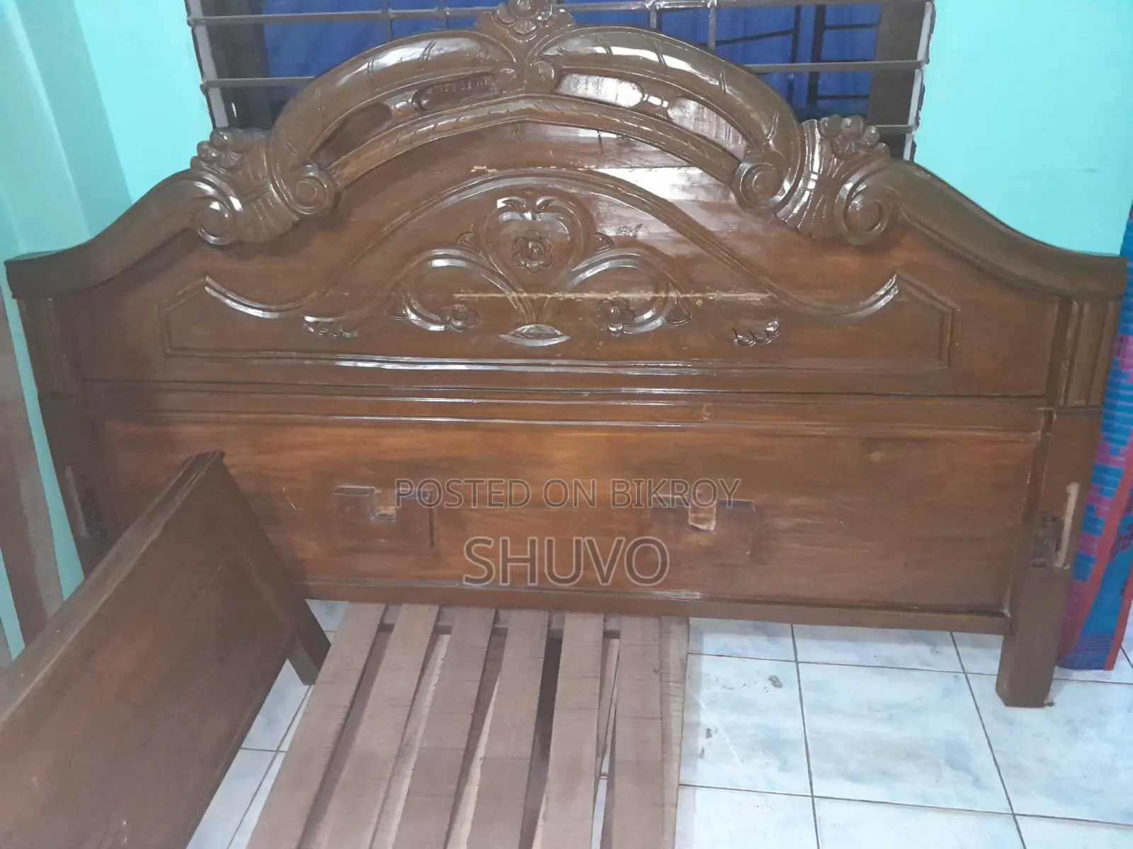 Wooden Bed (কাঠের খাট)