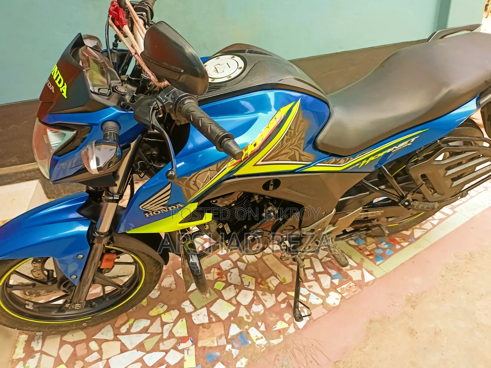 Honda Hornet 2020 Blue