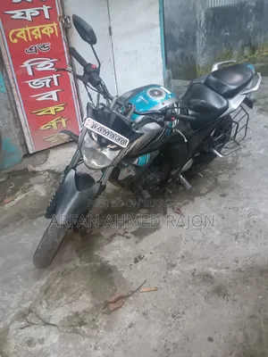 ইয়ামাহা এফজেড ২০১৭ গ্রে