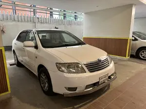 Toyota Corolla 2004 White
