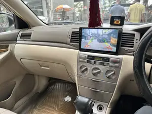 Toyota Corolla 2004 White