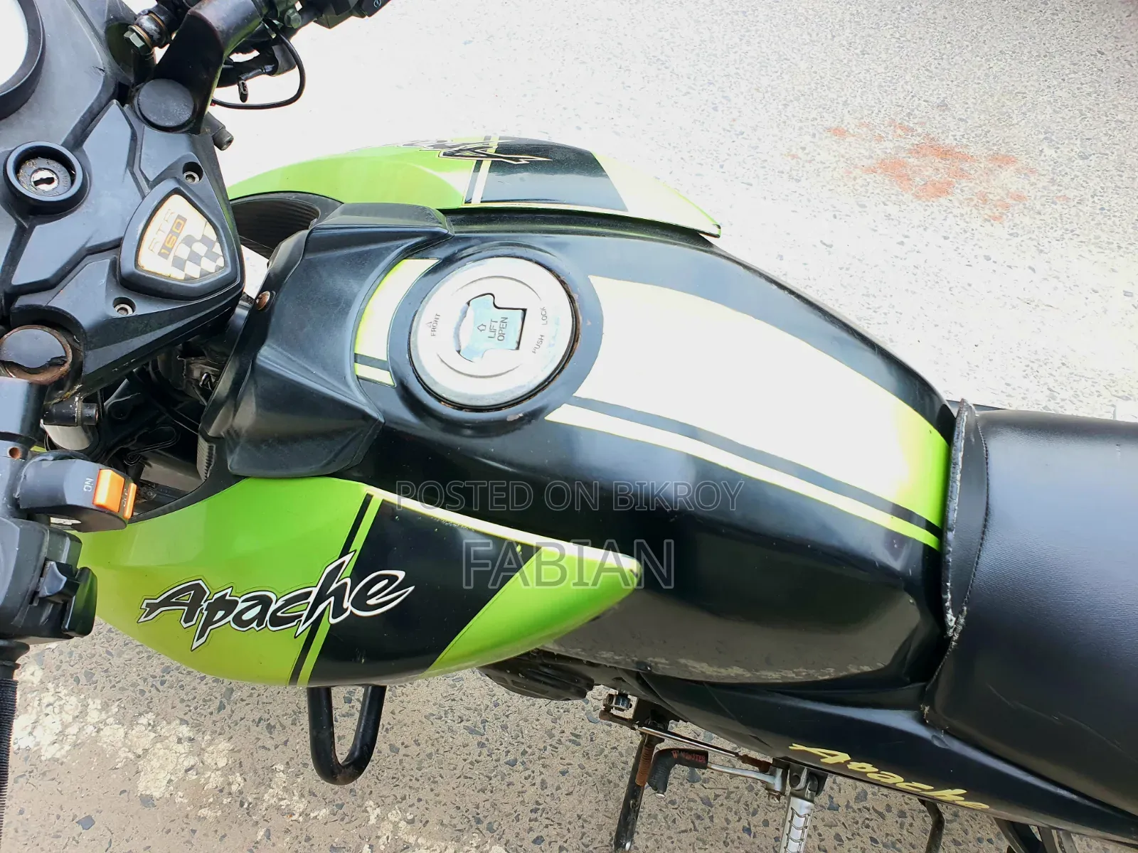TVS Apache RTR 160 2V 2015 Green