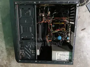 Desktop Computer 4GB Intel SSD 128GB