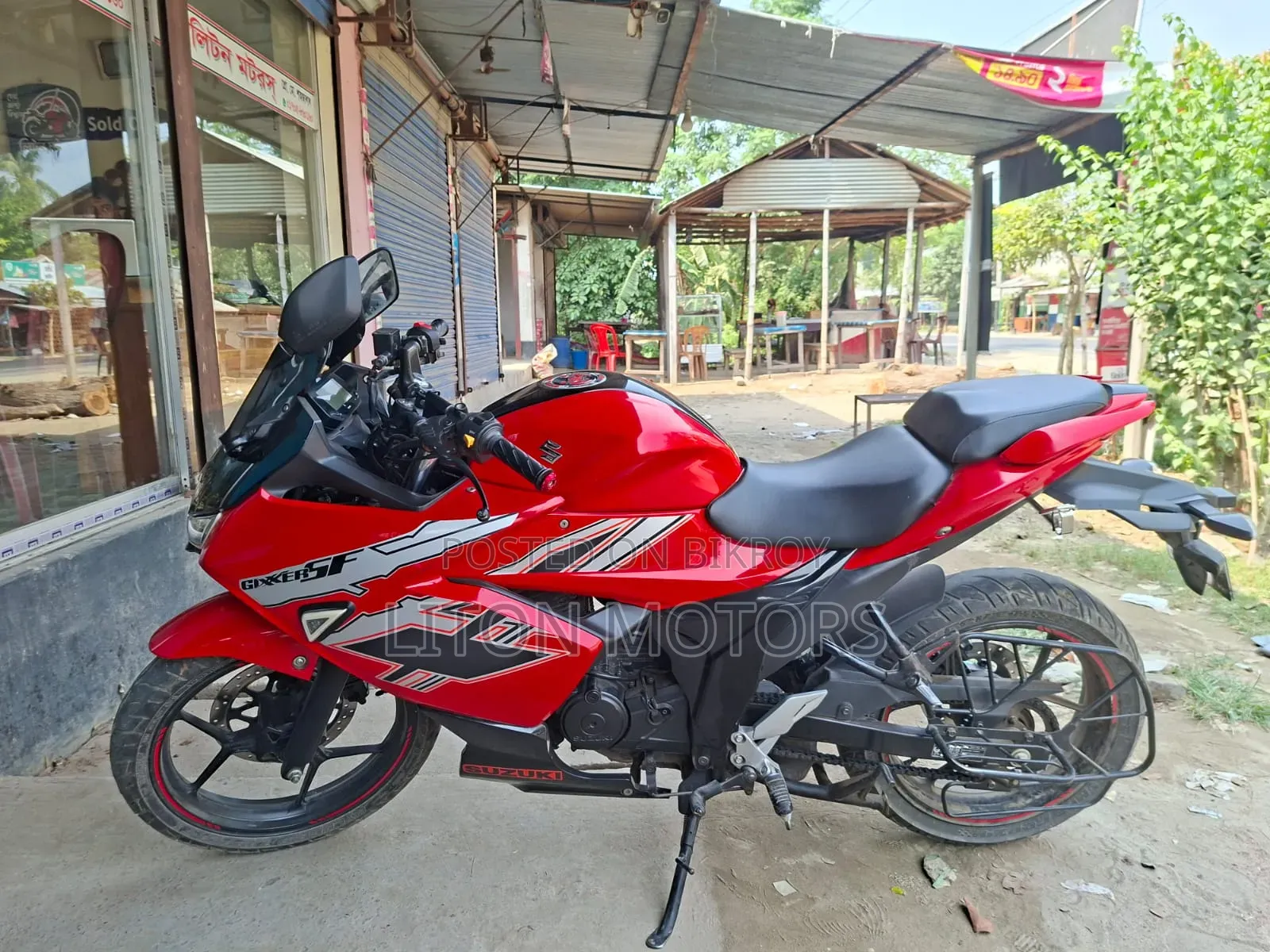Suzuki Gixxer SF 2022 Red