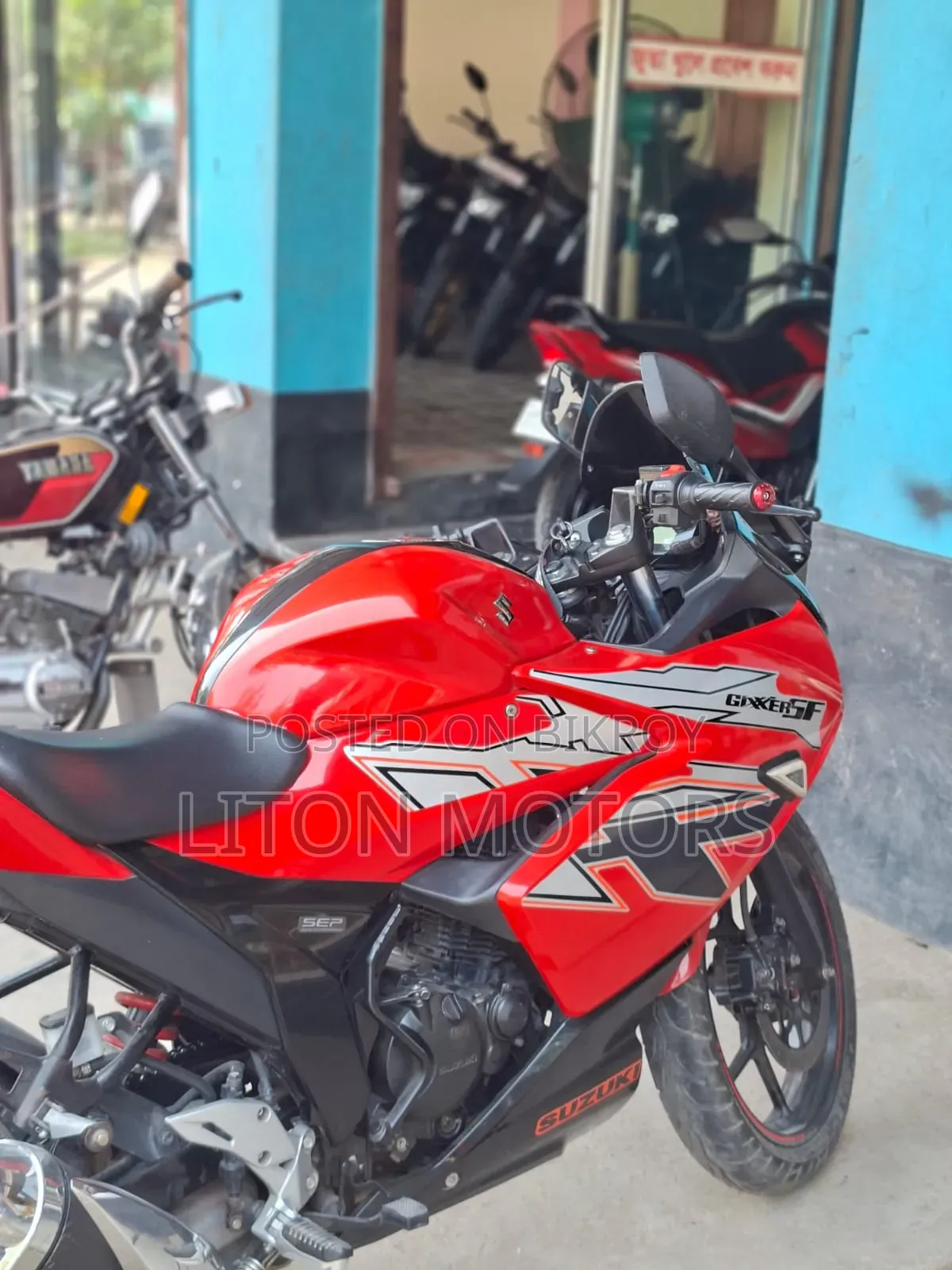 Suzuki Gixxer SF 2022 Red