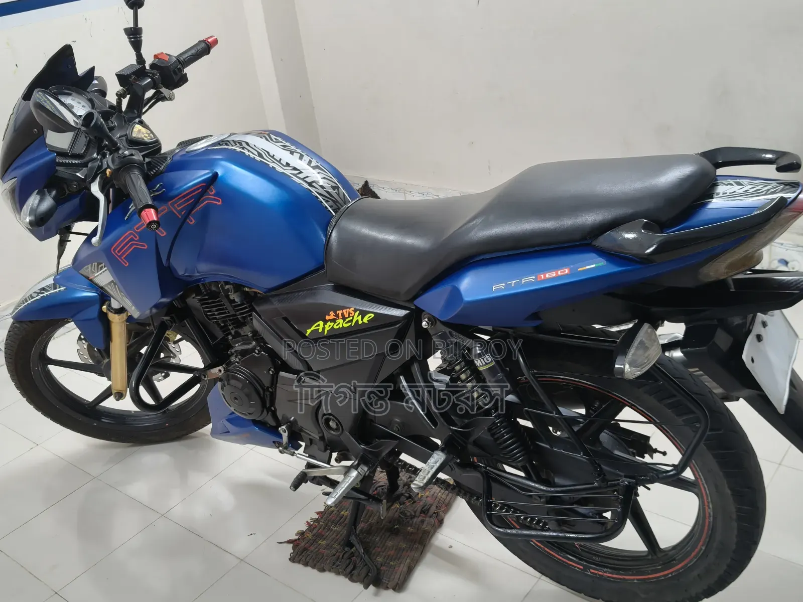 TVS Apache RTR 160 2V 2019 Blue