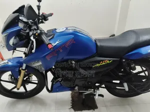 টিভিএস অ্যাপাচি আরটিআর ১৬০ ২ভি ২০১৯ নীল
