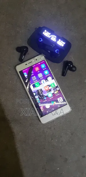 হুয়াওয়ে ১৬ জিবি হোয়াইট