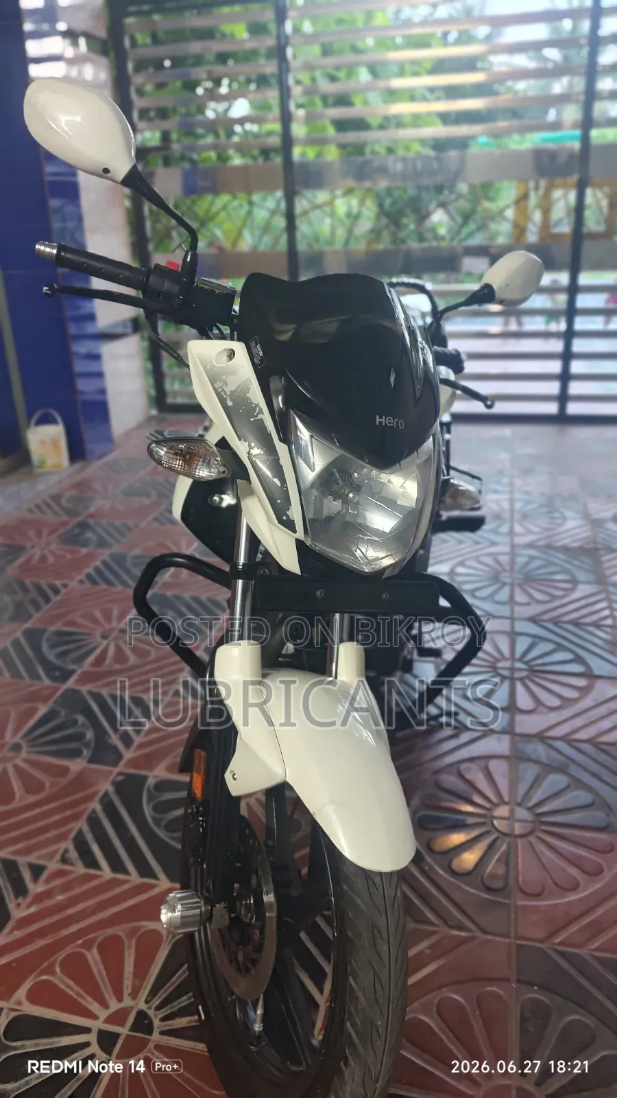 Hero Hunk 2020 White