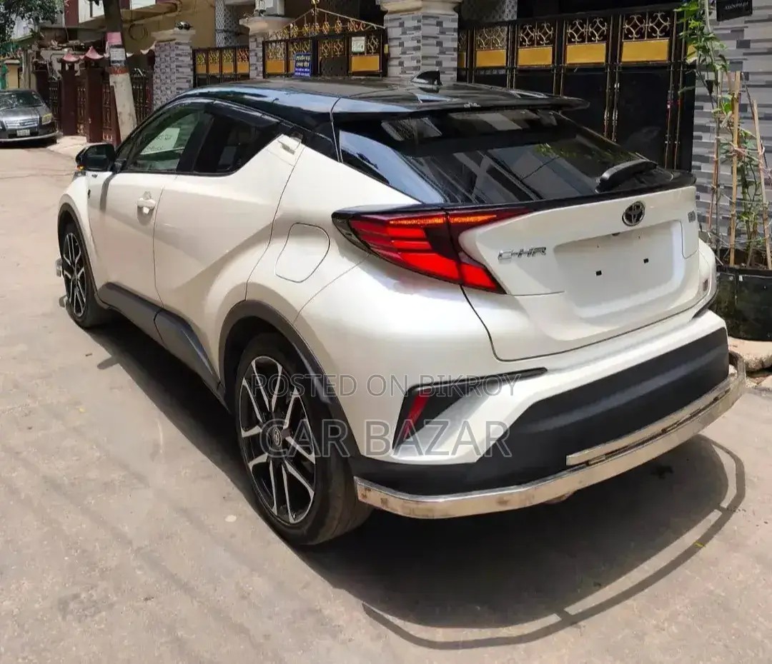 Toyota C-HR Limited Front-Wheel Drive 2020 White