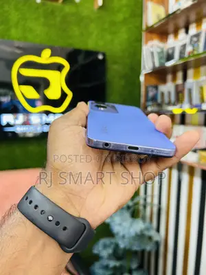 Vivo Y28s 128 GB Purple