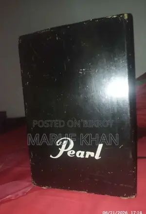 ক্যাজন বক্স এক হাত ব্যবহৃত