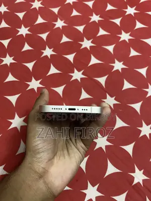 Apple iPhone 13 128 GB White