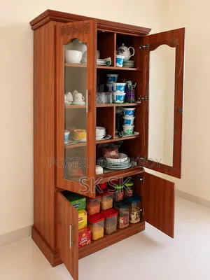 Showcase for Sale, Attractive Wooden Kitchen Cabinet