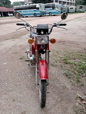 Honda 1991 Red