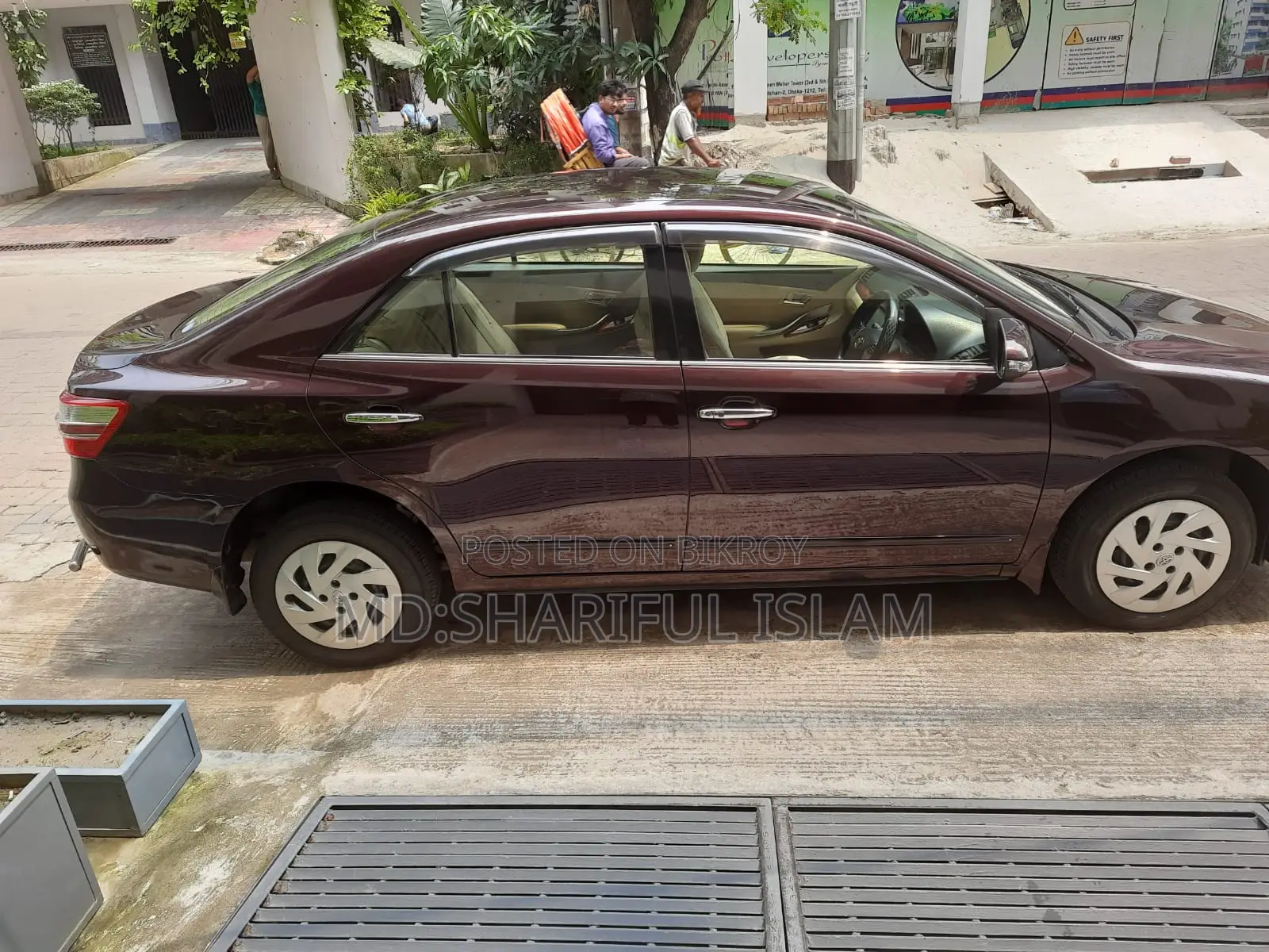 Toyota Premio 2015 Maroon