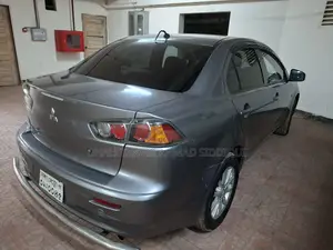 Mitsubishi Lancer 2016 Gray