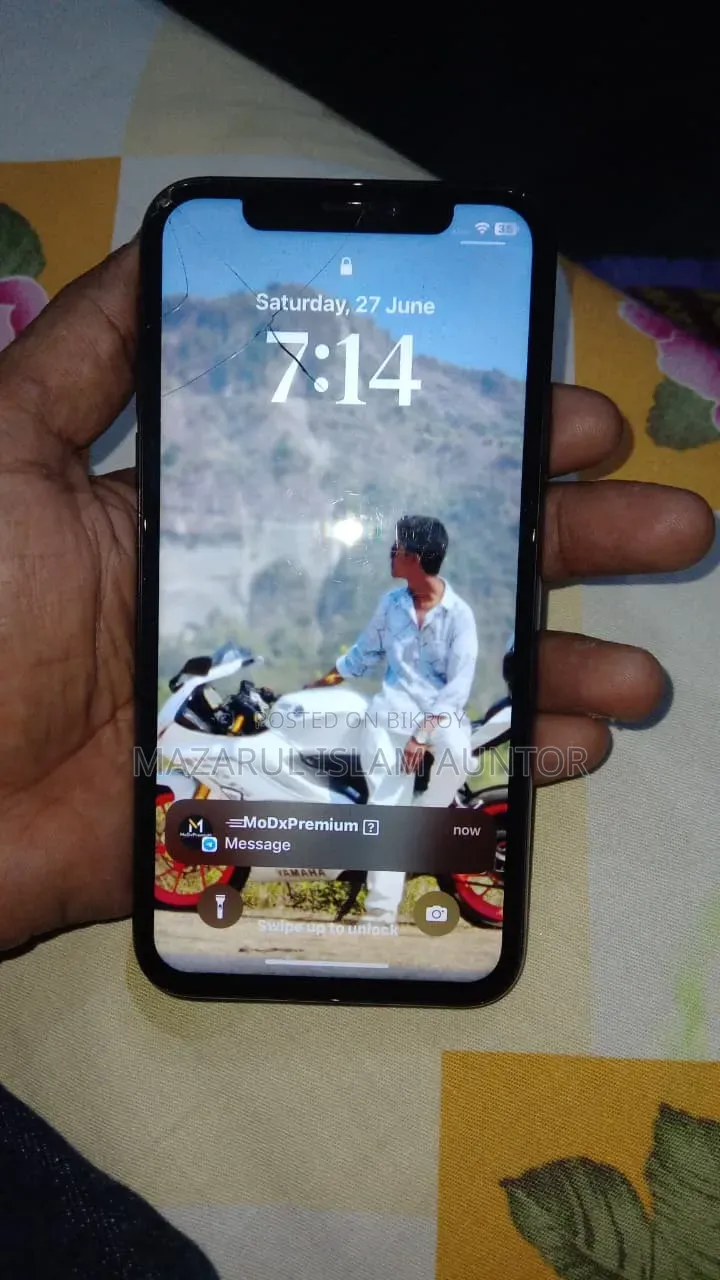 Apple iPhone X 64 GB Black