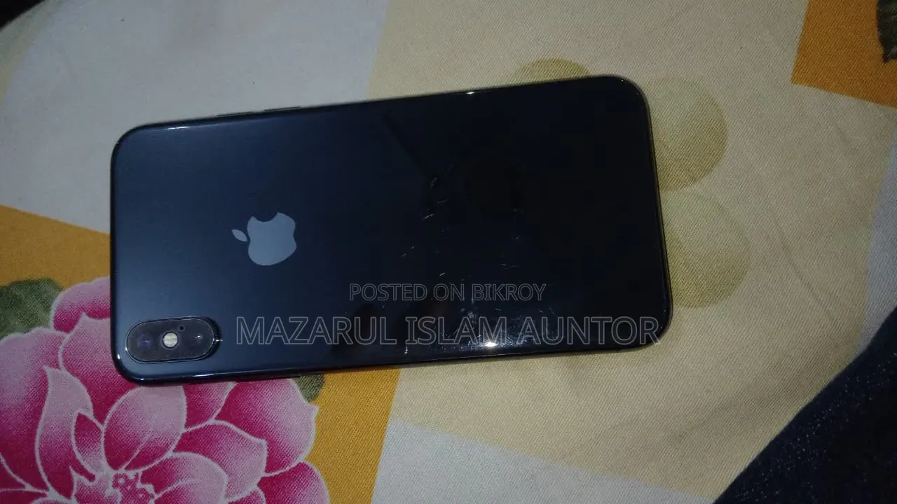 Apple iPhone X 64 GB Black