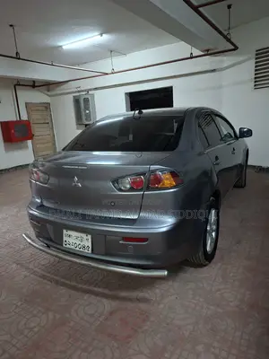 Mitsubishi Lancer 2016 Gray