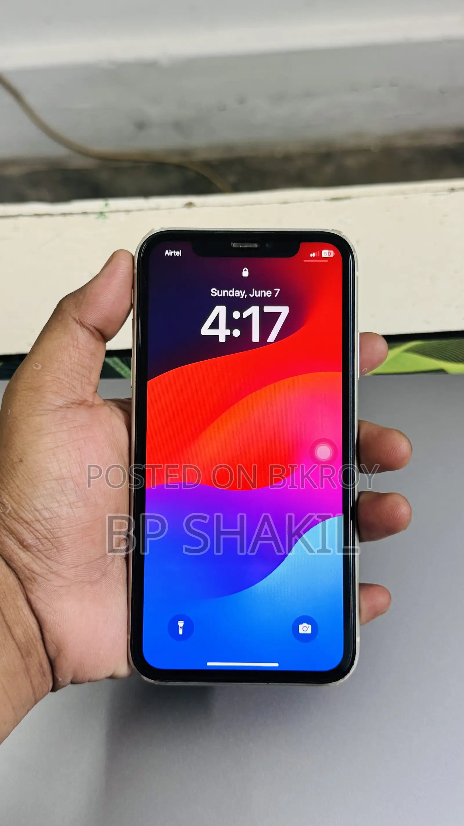 Apple iPhone XR 128 GB White