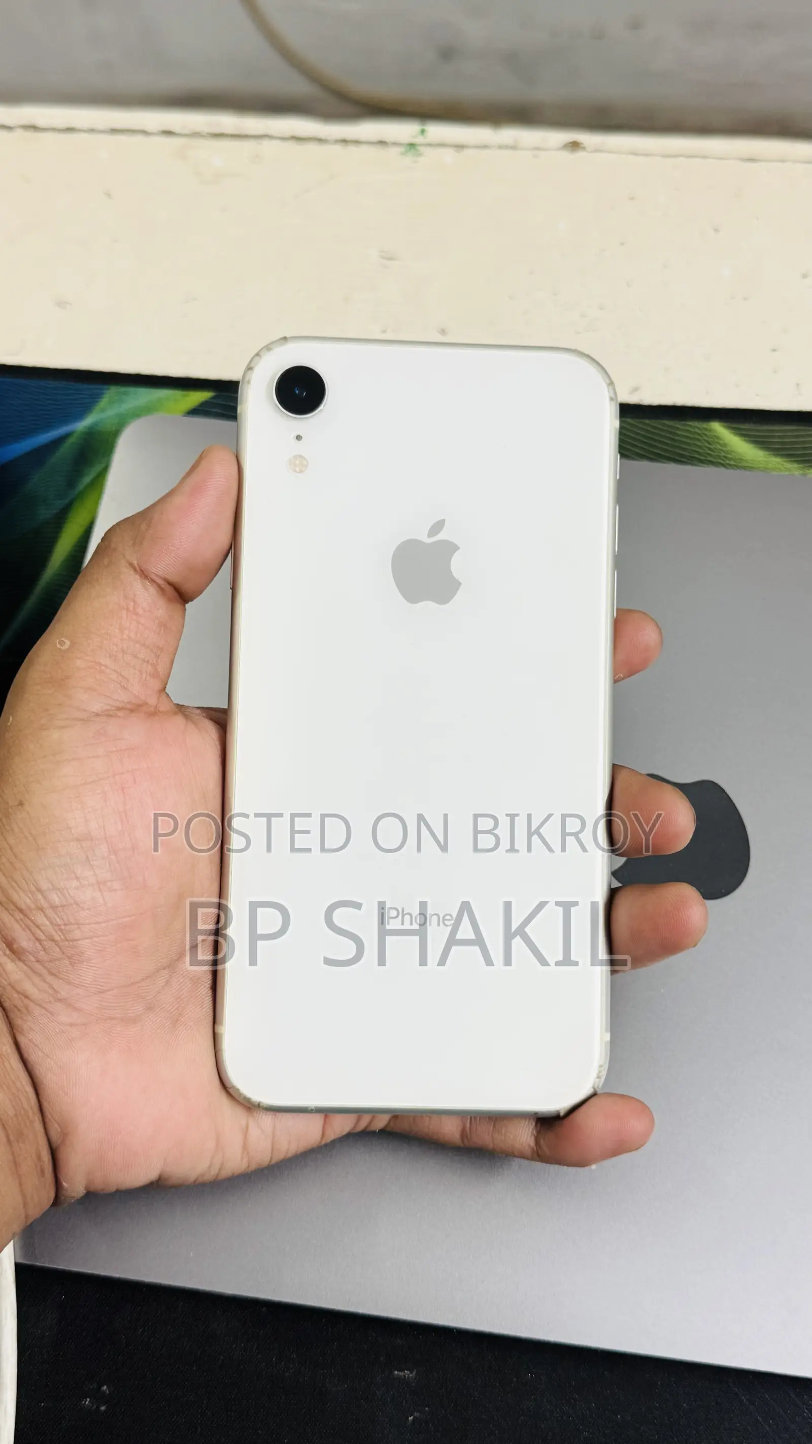 Apple iPhone XR 128 GB White