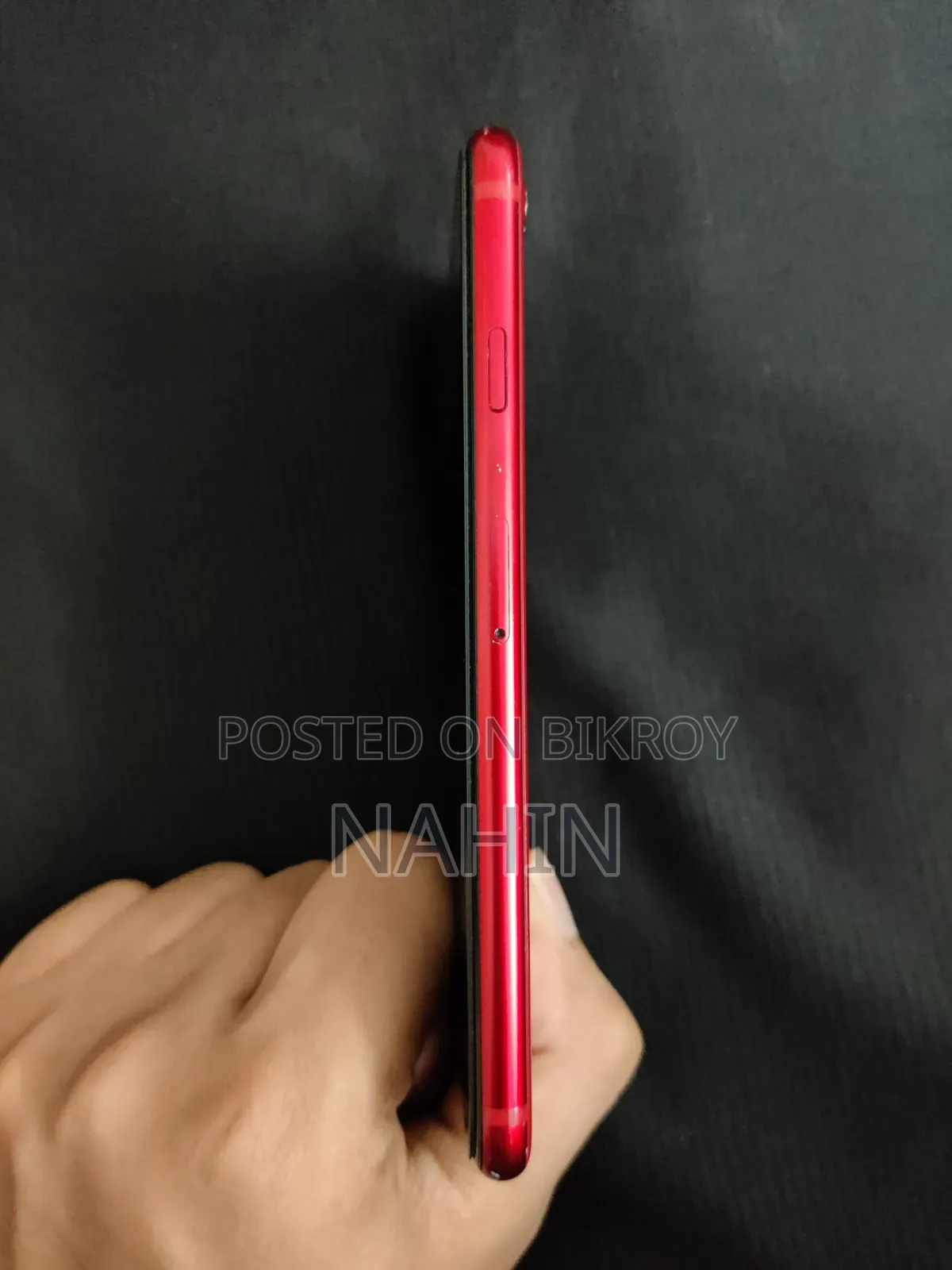 Apple iPhone SE (2022) 64 GB Red