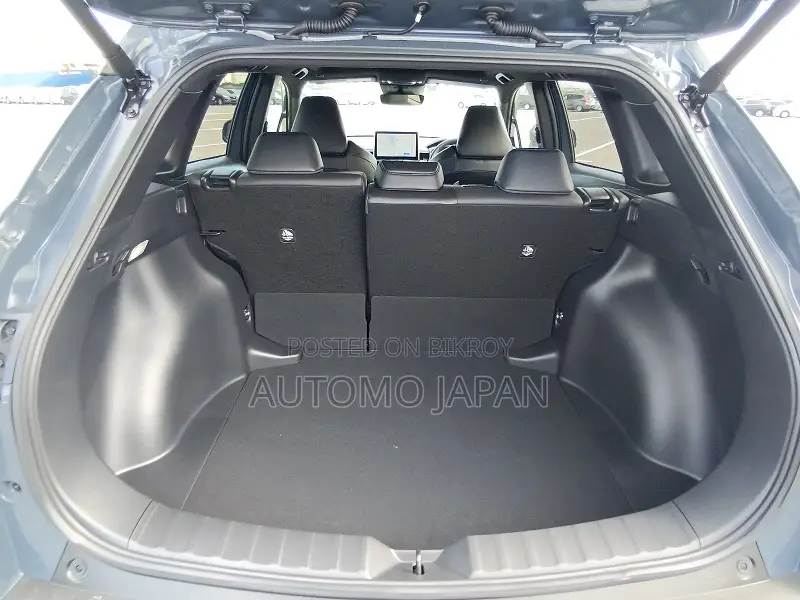 Toyota Corolla Cross 2025 Gray